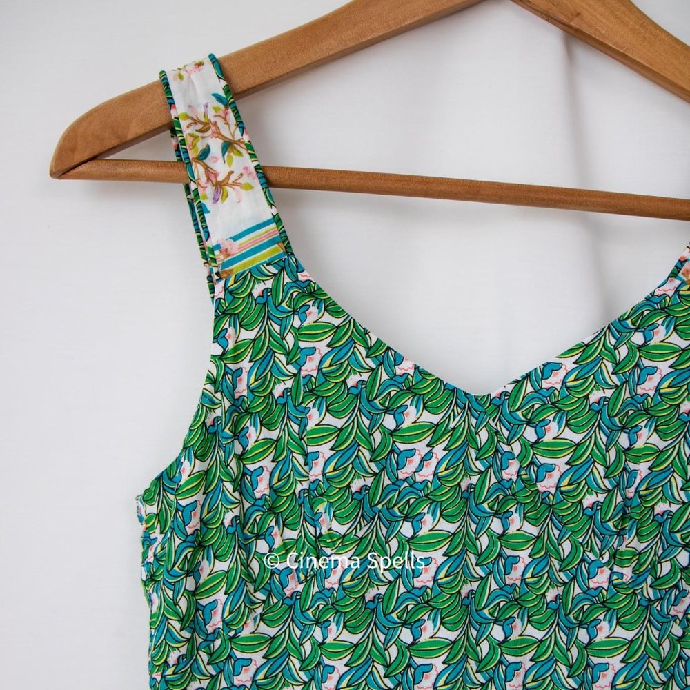 Early 2000s As Seen On Marissa Cooper On The OC DVF Green Spring Dress Size US 2 - Picture 2 of 10
